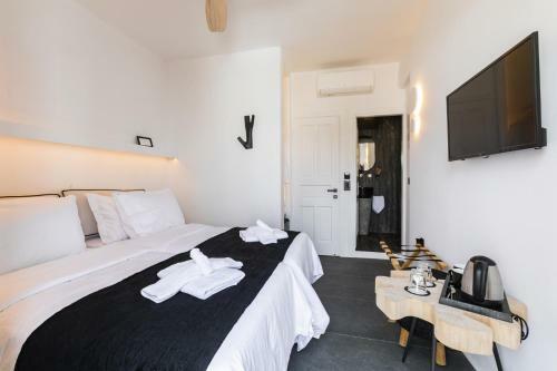 She Mykonos - Luxury Apartments