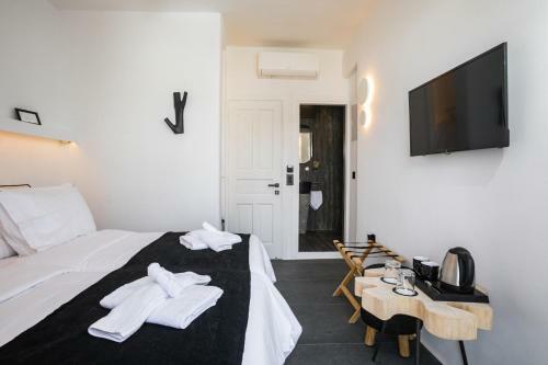 She Mykonos - Luxury Apartments