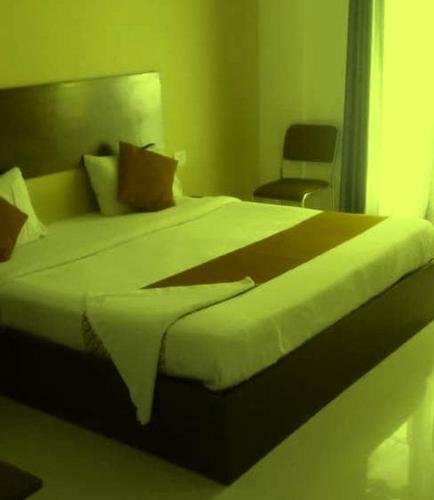 Hotel Oyo 86952 Sanvi Inn