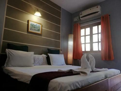 Apartment In Candolim Beach Sam