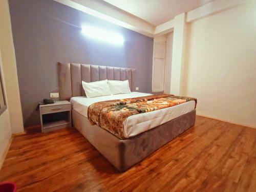 Hotel Link Way