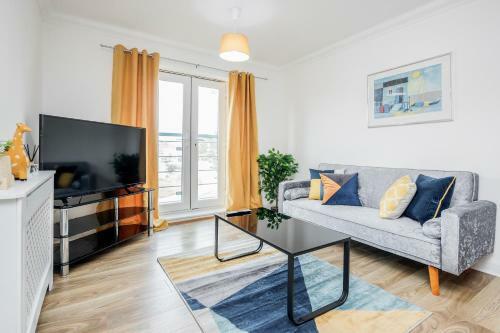Bright And Cozy 2-bed Apartment In Dagenham