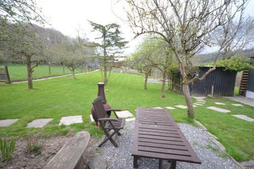 Stunning 2-bed Cabin In Nantglyn Denbigh