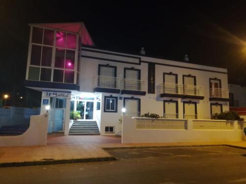 Albergue Hostal Sol Bah�a San Jos�