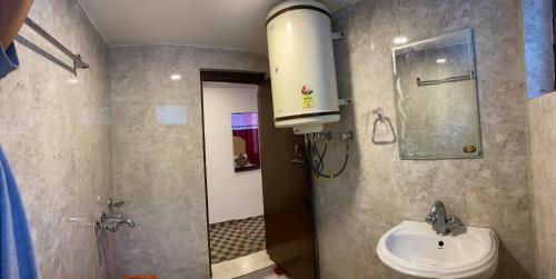 Hotel Aashiyana Palace