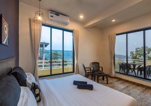 Villa Saffronstays Sky Abode