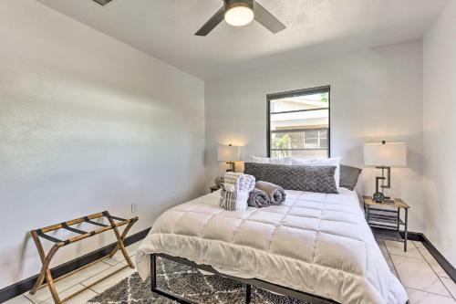Sun-soaked Bradenton Home With Screened Porch!