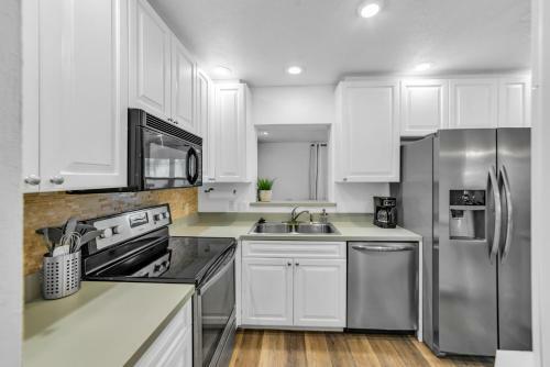 Hgtv - The Blue Villa - Rewarded Luxury Clearwater