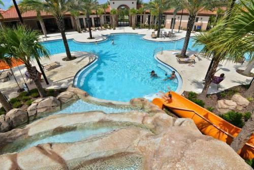 Fabulous Home With Pool At Solterra Resort St5501