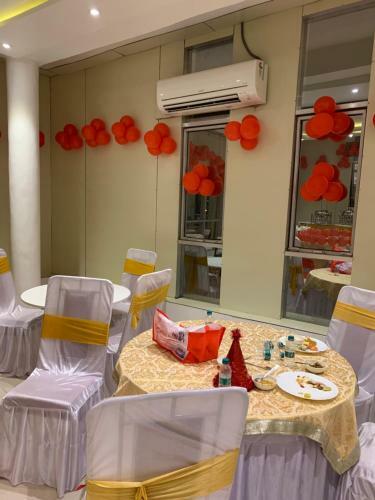 Hotel Ashirwad Inn