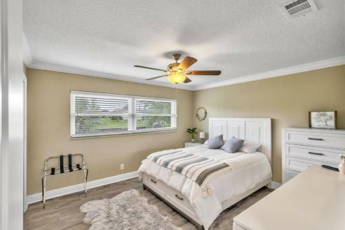 Fleming Ct Pool Home - Palm Coast