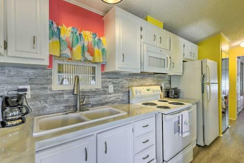 Sarasota Home With Full Resort Amenity Access!