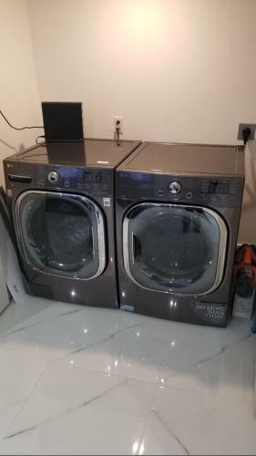 New Modern Style Home*near Downtown*near Beach