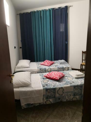 Bed & Breakfast Lux Rho Fiera