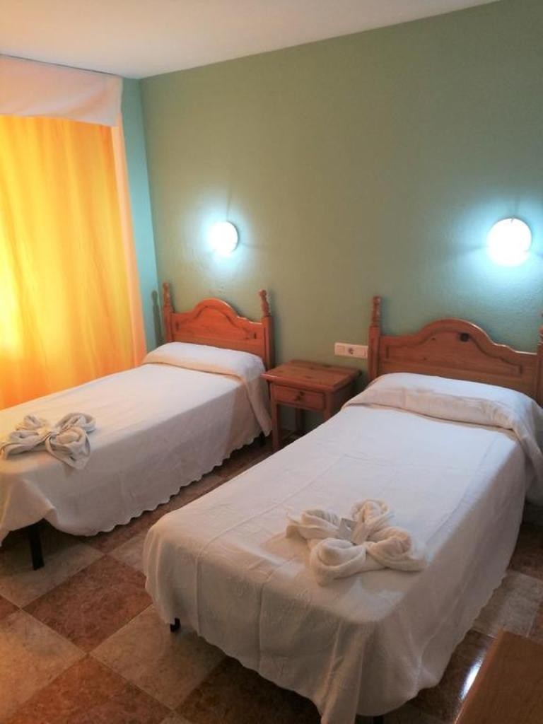 Hostal Virgen Del Rocio II