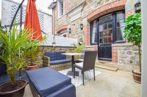 Top Maison 4 Pers Avec Terrasse � 200m de La Plage de St-enogat