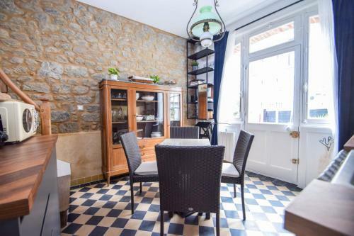 Top Maison 4 Pers Avec Terrasse � 200m de La Plage de St-enogat