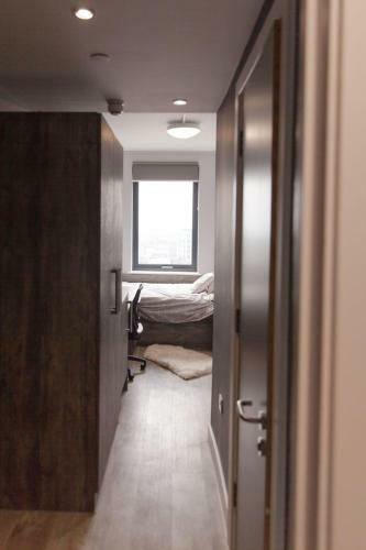 Stylish Student Studio Apartments - Collegiate Crown Place Portsmouth