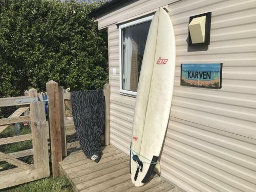 Cosy Quiet Static Caravan Mawgan Porth St Eval