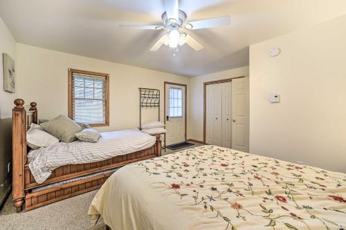 Inviting Townhome Less Than 1 Mi To Dtwn Lake Placid!