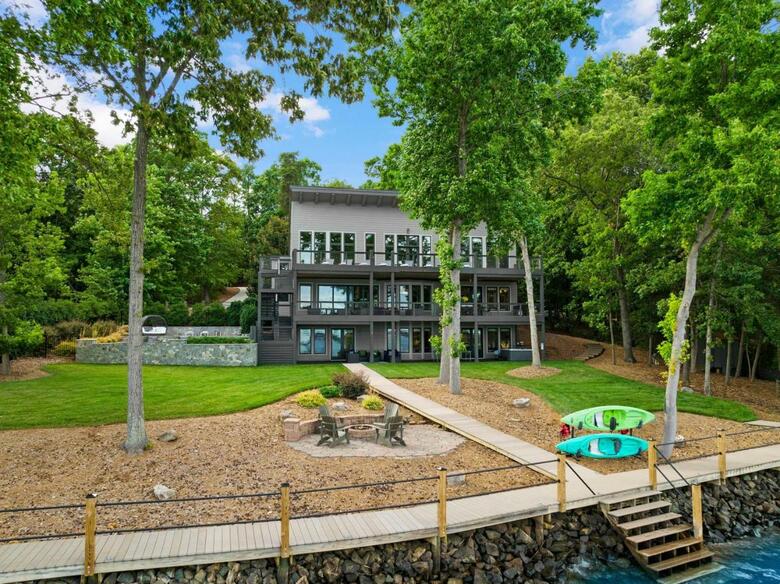 Lake Norman Getaway By Stay Lake Norman