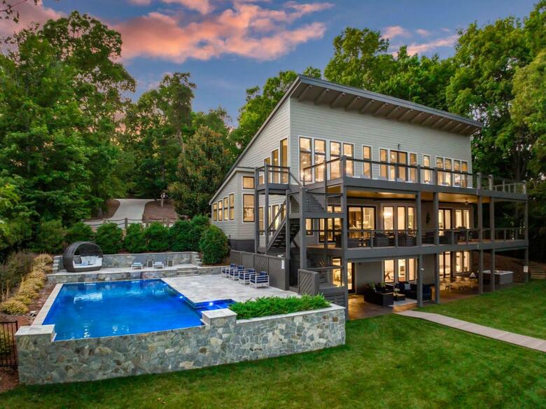 Lake Norman Getaway By Stay Lake Norman