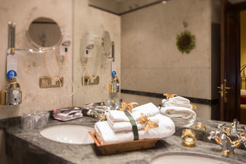 Hostal Paris