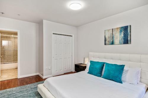 Apartamento Cozy And Stylish 2bd Apt With Great Location!