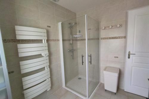 Grande Maison De Vacances Entre Oc�an For�t Et Marais 10 Pers