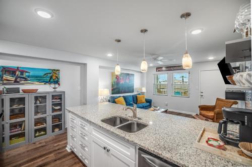 Sunrise Villas 101