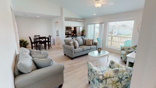 Apartamento Ah-a202 Second Floor Condo, Newly Remodeled, Overlooks Shared Pool