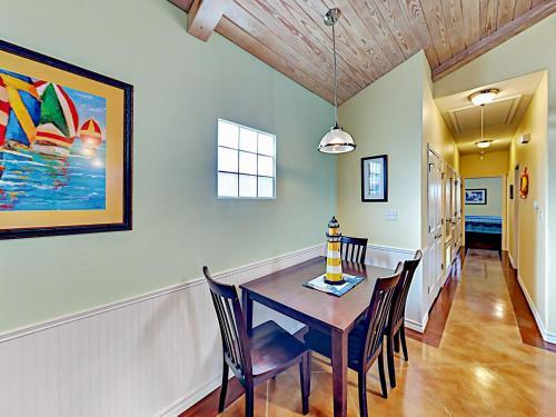 Sail Away At Pirate's Bay Unit 113