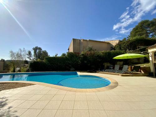 Villa Groomi La Colline - Piscine, Modernit� Et Grands Espaces