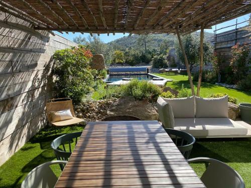 Villa � 5mn Des Plages Avec Piscine/jardin Priv�e