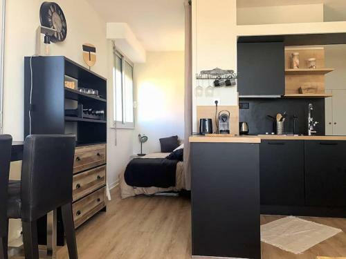 Apartamento Cadre Exceptionnel Pour Ce Charmant Studio � La D�coration Soign�e