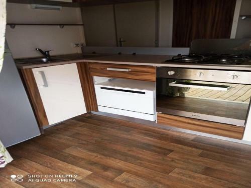 Mobil Home Camping Les Sables Du Midi
