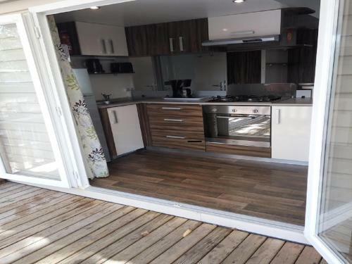Mobil Home Camping Les Sables Du Midi