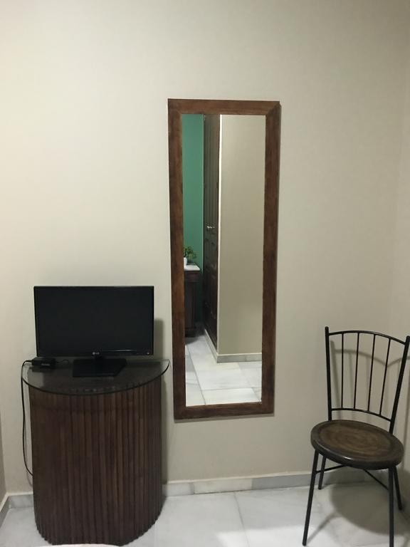 Hostal Puerta Carmona