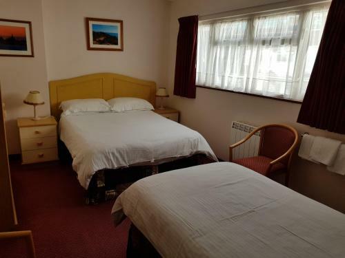 Hostal Bon Viveur Guest House