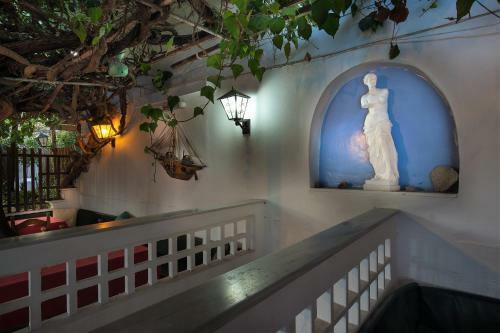 Hotel Semiramis Guesthouse