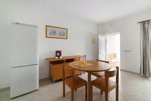Apartamento Aldeia Da Gal� T1 827