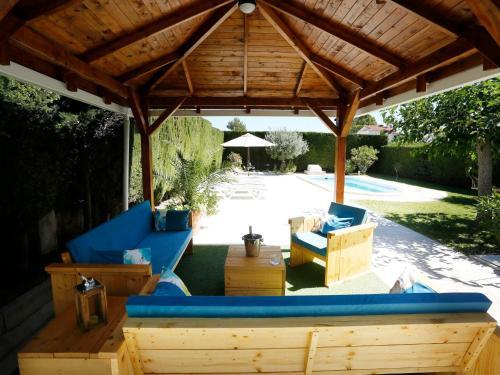 Villa Holiday Home Casa Isabel