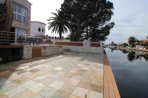 Apart-rent Villa Ter 52 A