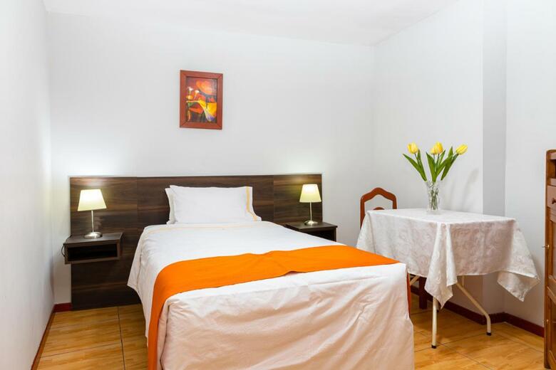 Hotel Plaza San Antonio