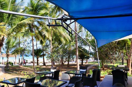 Hotel Searenity Beach Villa