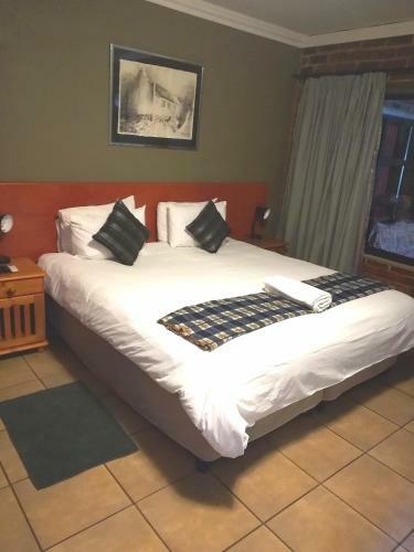 Hotel 24 Onvrey 3 Star Guest House