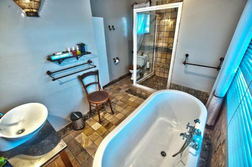 Hostal Dias Guest House
