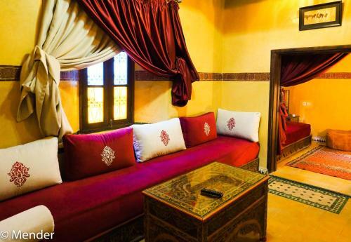 Riad Toyour- Riad Of Birds