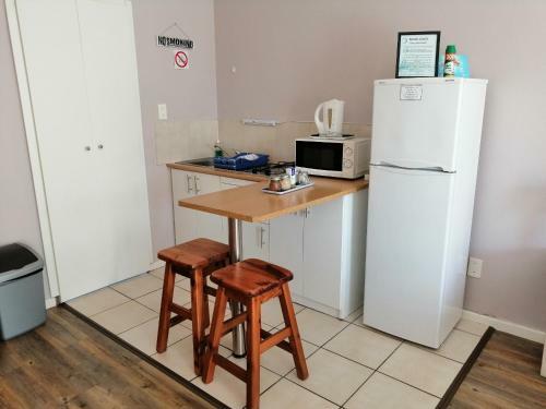 Hostal 10 Windell Self Catering Accommodation
