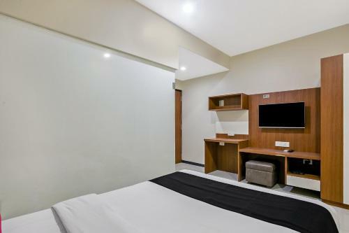 Hotel Oyo 77861 Elite Continental